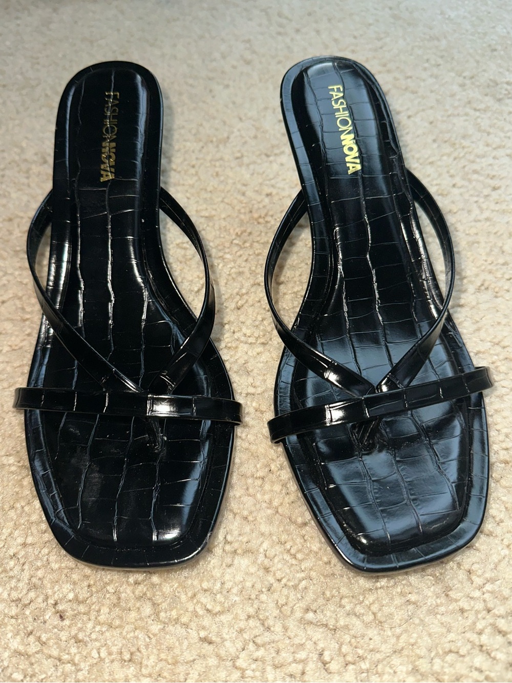 Fashion Nova Heeled Sandals - Picture 2 of 4